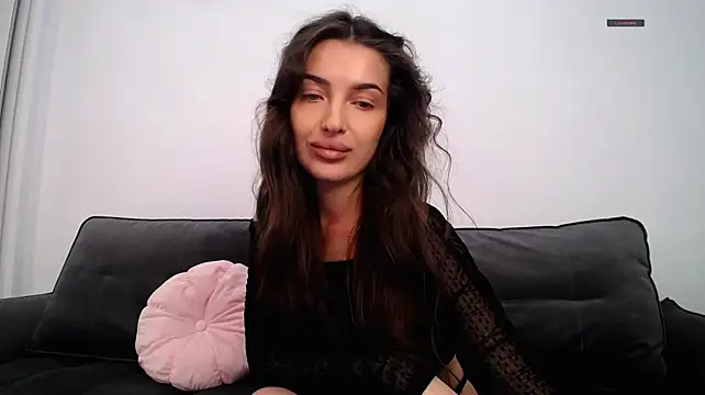 Laura_Bess Live XXX-Chat