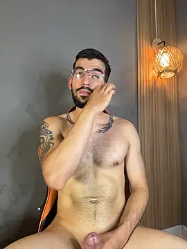 Franck_White Adlı Modelin Canlı XXX Sohbeti