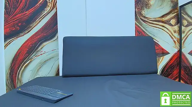 XXX chat uživo modela simondwayne