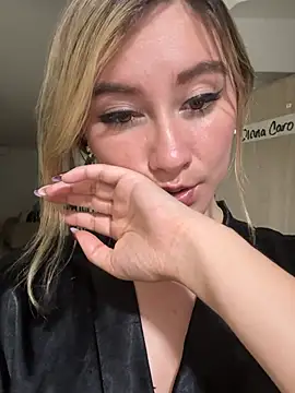 MaryDeniro's Live XXX Chat
