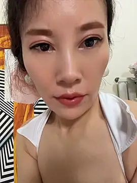 Xiaotaotutu103 - 手指揉阴蒂一分钟
