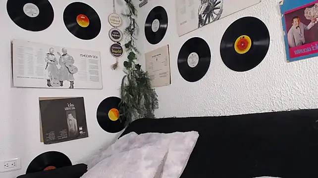 XXX chat uživo modela MayliinSkye