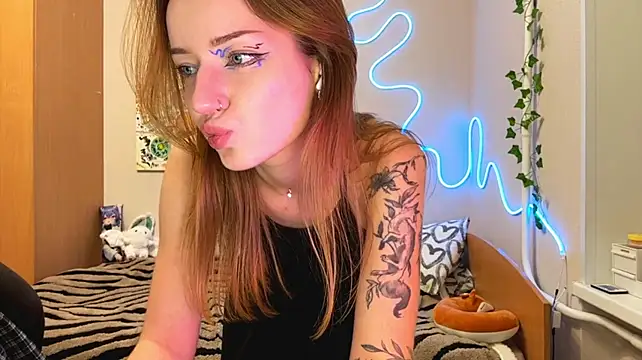 Saykilife - Can I change the shorts to a skirt?