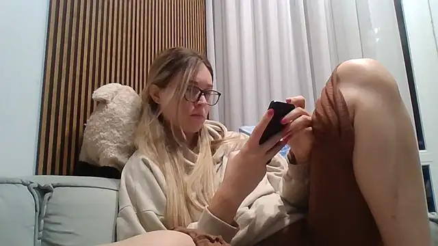 Jugira Adlı Modelin Canlı XXX Sohbeti