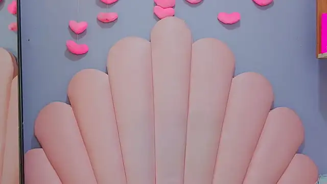 XXX chat uživo modela luci_miller