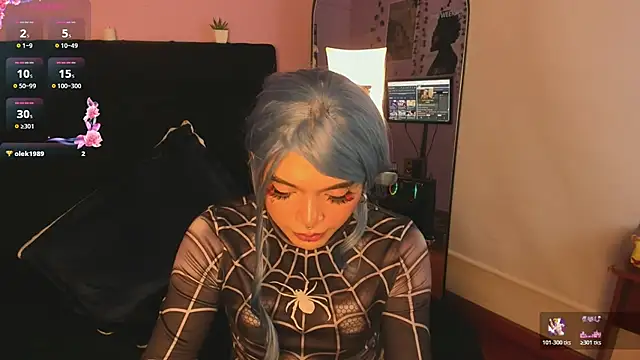 Its_Issa live XXX chat
