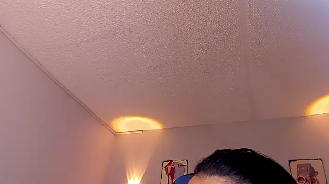 Emily_bruss' Live XXX Chat