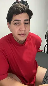 XXX chat uživo modela Fozil_Dvice