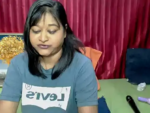 indian_glitter's Live XXX Chat