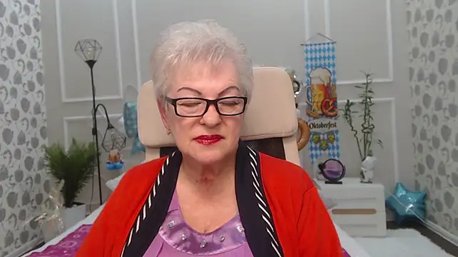 KayleSmoll Live XXX-Chat