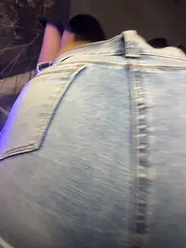 zahra_Jalid Adlı Modelin Canlı XXX Sohbeti