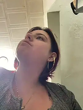 Chat +18 de angelasm ao vivo