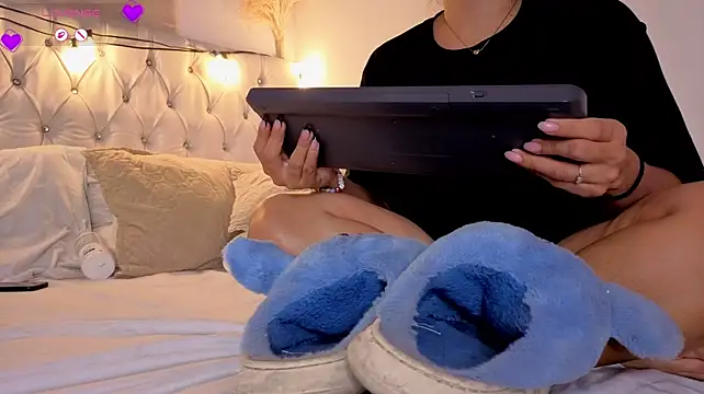 Tifany_ross - Foot worship pose + hold