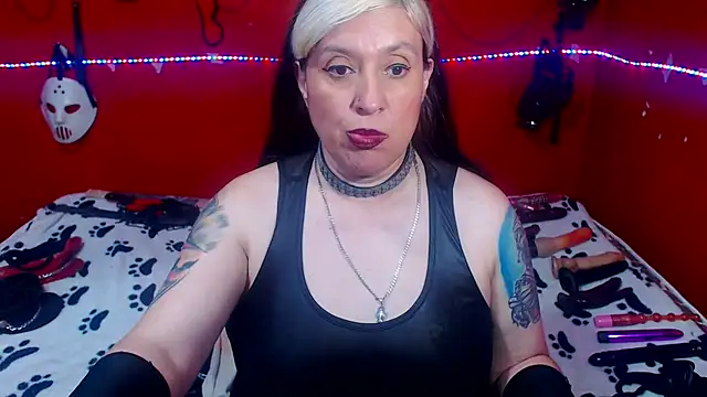 MATURE_Randy's Live XXX Chat