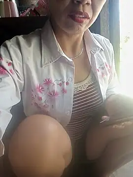 Elfledaa 即時 XXX 聊天