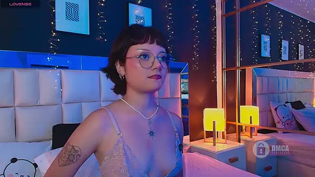 Czat XXX na żywo – miila_stone