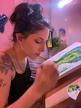 LiliJones_ - 🎀 Hii, Time To Do Art🎨 Support