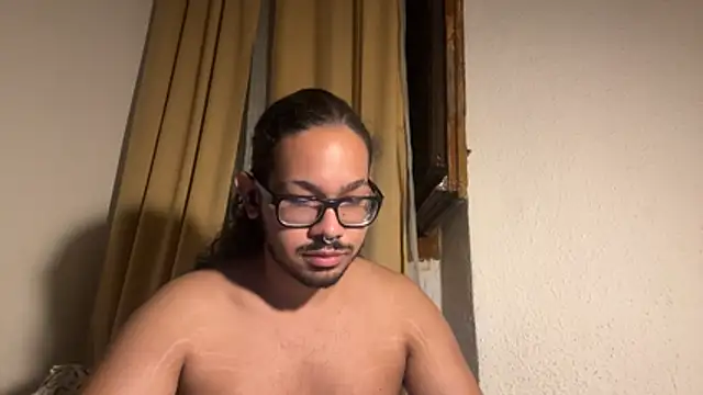 MrMagnificat – webcam-show