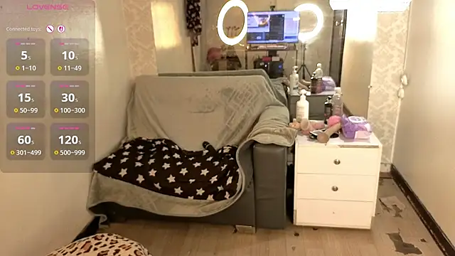 Lizha_milf - show ass