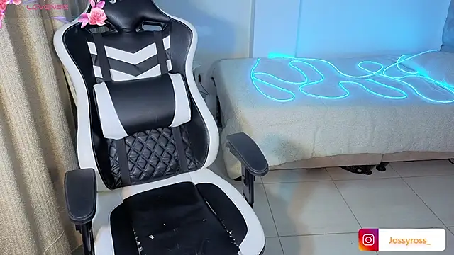 Chat +18 de Victoryyy_ ao vivo
