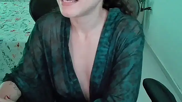 DearArtemis Chat XXX in diretta