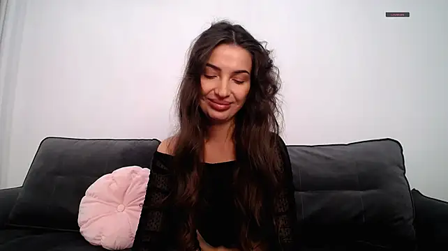 Laura_Bess Chat XXX live