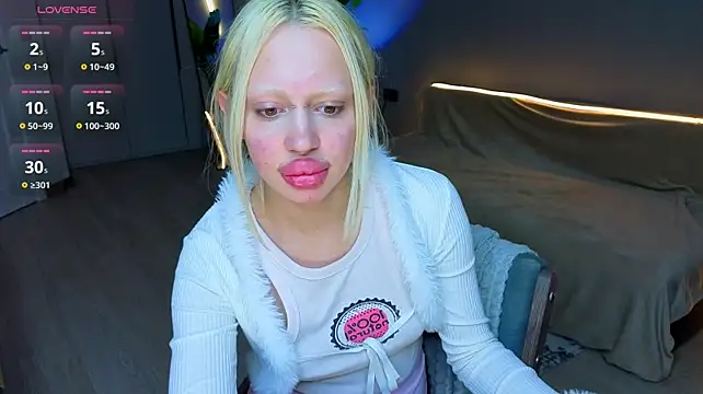 Luna_Beverlyn Live XXX chat