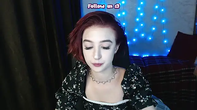 BLIADOVAIAMILANA - fuck pussy with a dildo