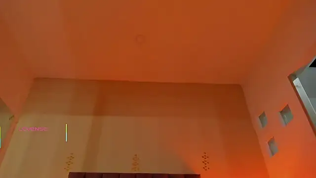 EmmaHearts_ - 💦Sucking my feet sloppy