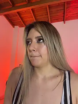 Chat XXX ao vivo de EliseColeman