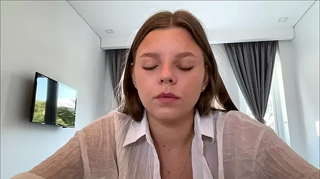 AmieLendor Chat XXX in diretta