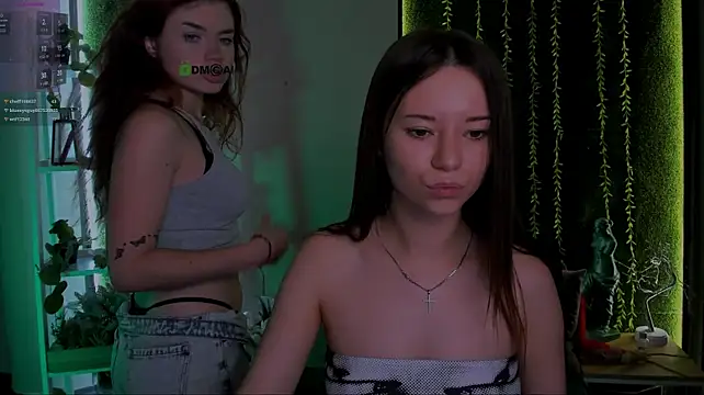 Show modela isabel_wave na web-kameri