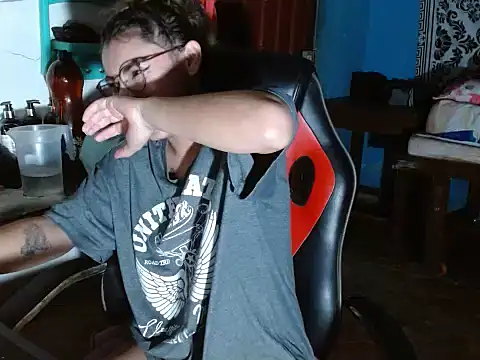 XXX chat uživo modela thinkaboutwhat