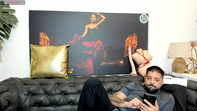 Živý XXX chat TommyDum