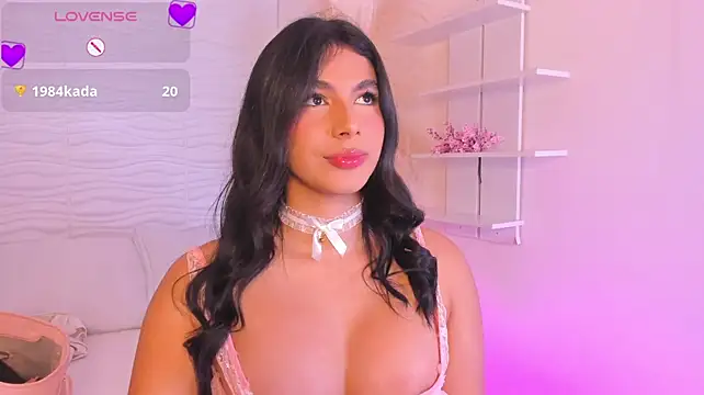 Chat +18 de IsabelleFoxx_ ao vivo