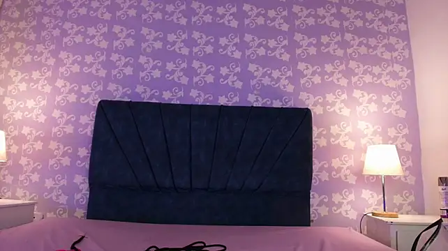 SalomeSimonz - spank tits with wooden spoon
