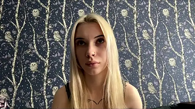 XXX chat uživo modela KatPatrin