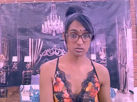 IndianRebel4u2LuvのライブXXXチャット