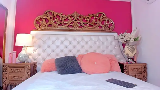 Chat +18 de EmyLowels ao vivo