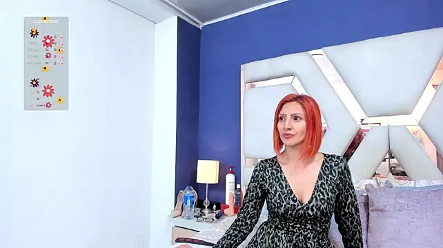 Sara_Evaanns' Live XXX Chat