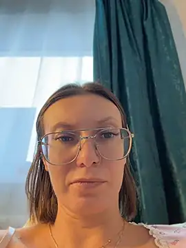 Elina_T's Live XXX Chat