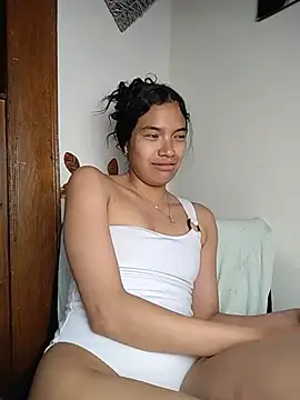 Amarilis_Lily - Show pussy, rubbing my clit for you