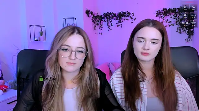 luna_berryy's Live XXX Chat