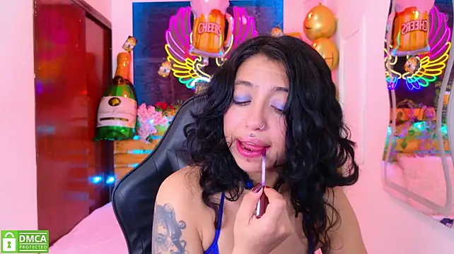 REDHOTTER_ Chat XXX in diretta