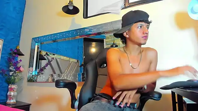Mr_Dylan1 Live XXX-chat