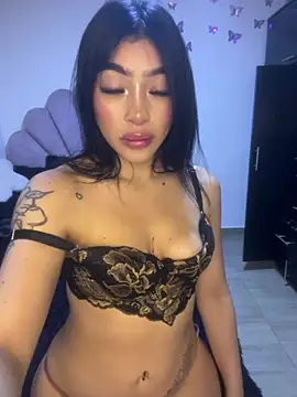 DAKOTA_SAKURA Adlı Modelin Canlı XXX Sohbeti