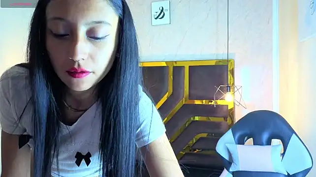 Sheilly_brown's Live XXX Chat