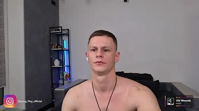Long_Play Chat XXX live