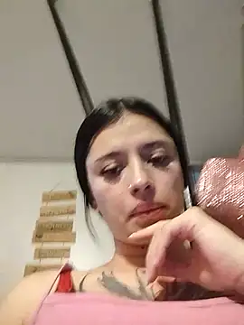 Lucia_evans22n Live XXX chat