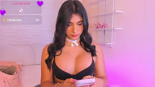 Chat +18 de IsabelleFoxx_ ao vivo